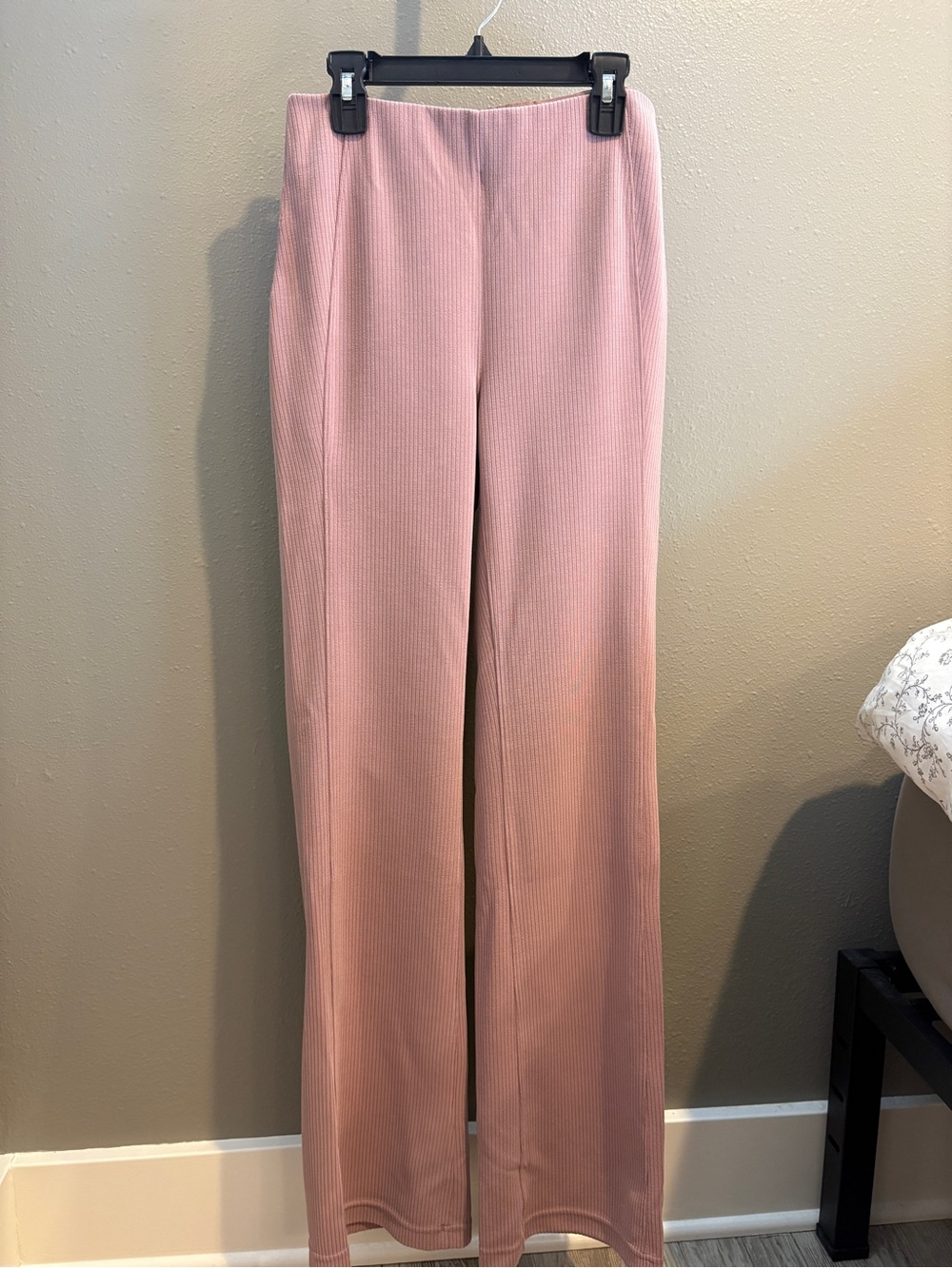 Lululemon ribbed softstreme flared pant *regular